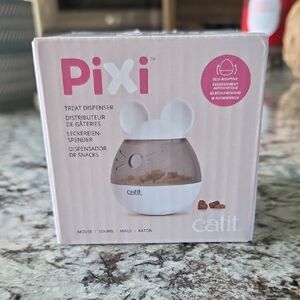 Pixi Catit Treat Dispenser